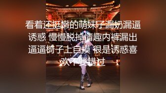 边抽烟边在阳台边后入操极品美臀学生妹 无套抽插淫语调教 必须内射才能满足她