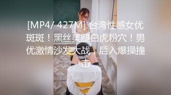 几个男的拉个小妹小巷子里逼着小妞吃鸡鸡