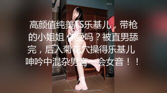 蓝色齐逼短裙女神，本人比照片还漂亮 意不意外 惊不惊喜？