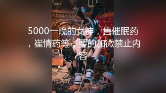 办公楼女厕全景偷拍蓝裙美女的多毛小嫩鲍