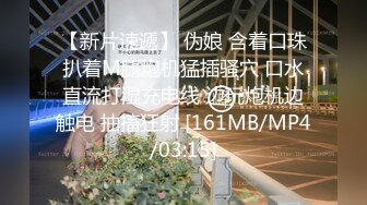 美腿丝袜少妇颜值很高全程露脸大秀自慰，听狼友指挥互动揉奶子挑逗自慰骚逼，道具抽插给狼友看特写真刺激